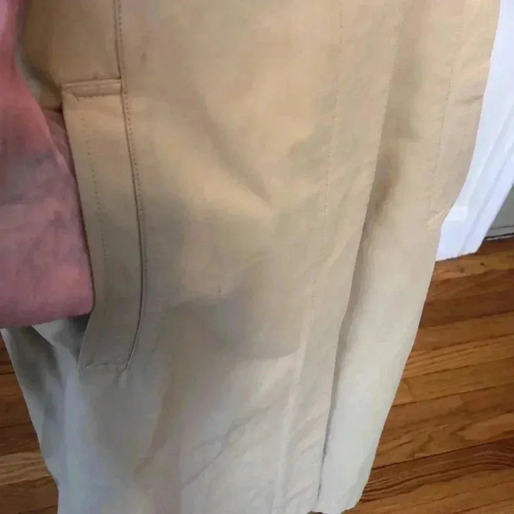 Barney’s New York tan rain coat.  Button and snap close. - Picture 4 of 11